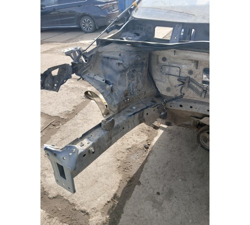 Лонжерон (четверть) передний правый