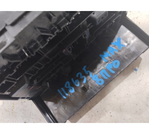 Блок предохранителей