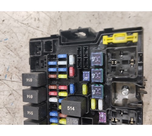 Блок предохранителей