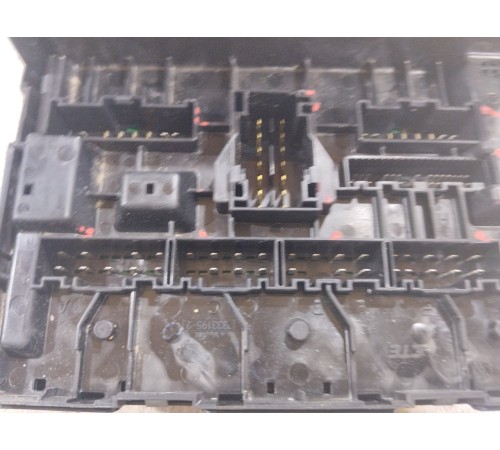 Блок предохранителей