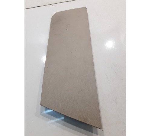 Накладка салона (передняя левая)