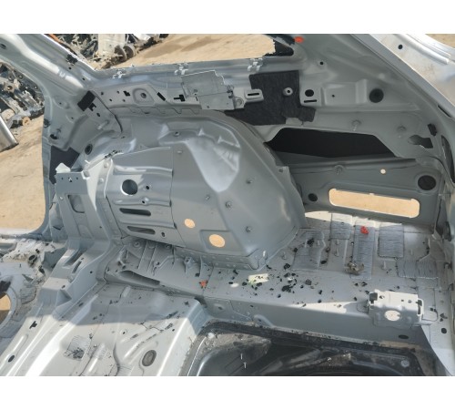 Крыло заднее правое