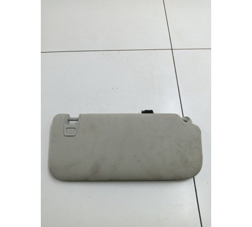 Козырёк левый