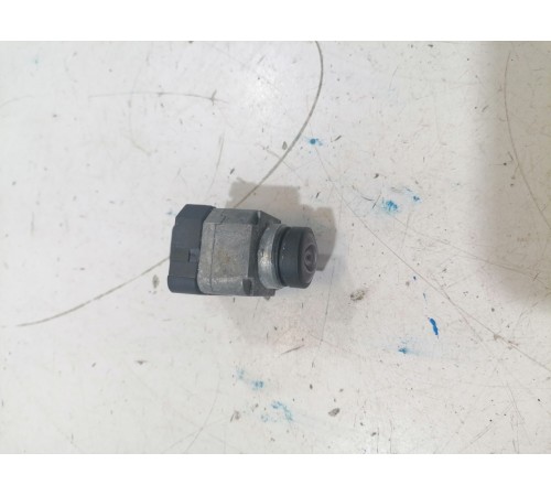 Камера переднего вида