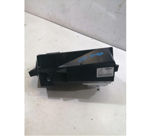 Блок проекции на лобовое стекло