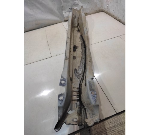 Усилитель заднего бампера