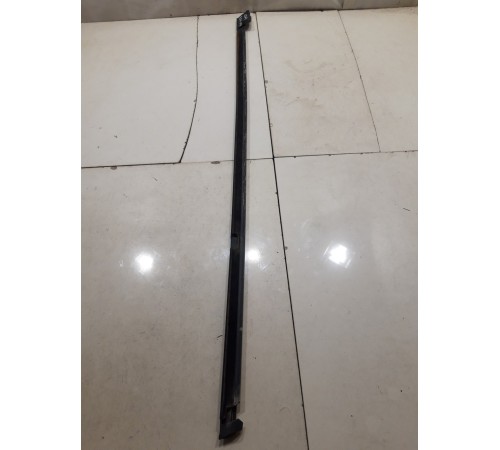 Уплотнитель стекла (задний левый наружный)