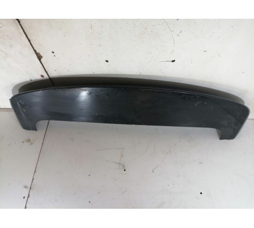 Спойлер крышки багажника