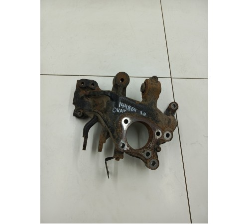 кулак задний правый