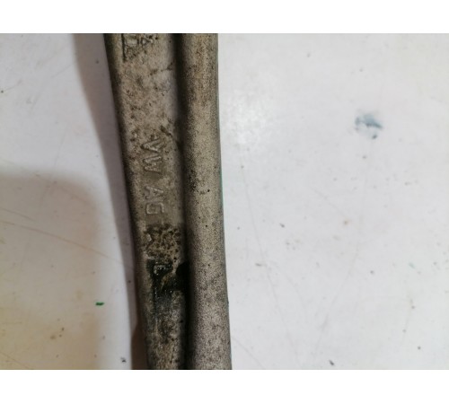 Рычаг подвески правый