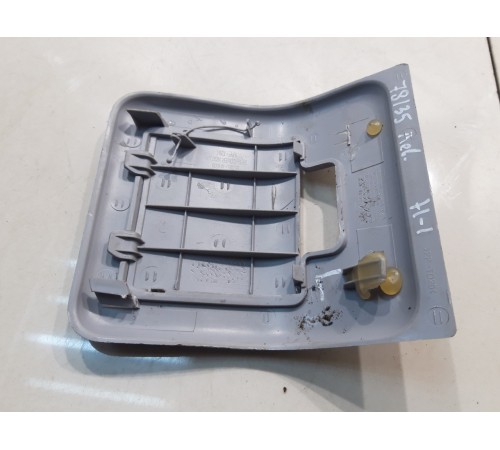 Накладка торпедо(левая)