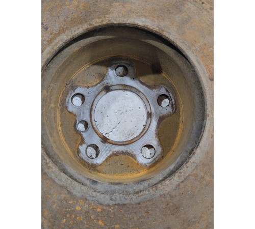 Тормозной диск передний правый