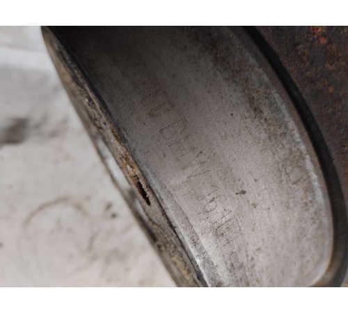 Тормозной диск передний правый