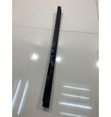 Молдинг перемычка двери (задний, правый) Молдинг перемычка двери (задний, правый)