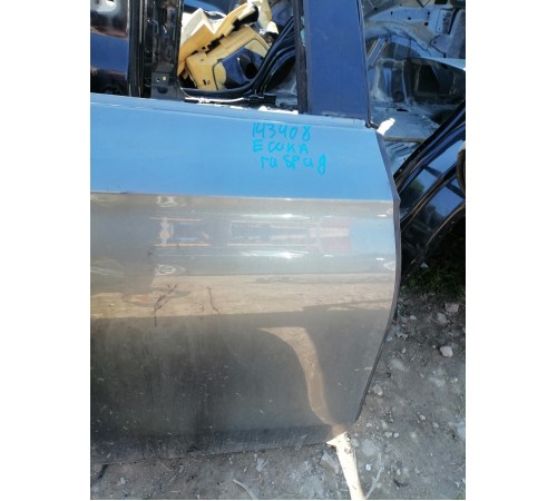 Дверь задняя правая