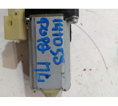 Моторчик регулировки переднего левого сиденья