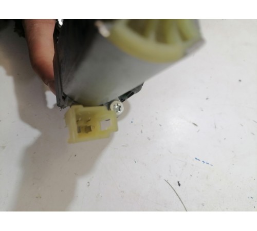 Моторчик регулировки переднего левого сиденья