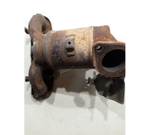 Катализатор с выпускным коллектором