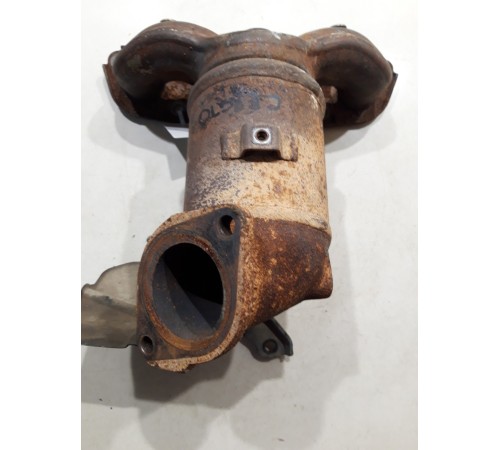 Катализатор с выпускным коллектором