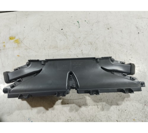 Воздуховод отопителя (печки) центральный