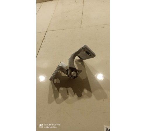 Петля двери правая нижняя