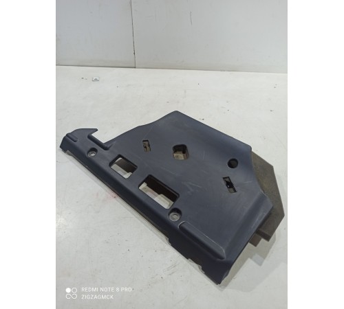 Накладка рулевой колонки нижняя