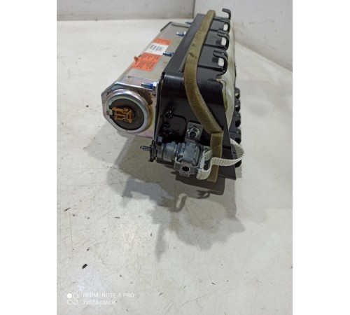 Подушка безопасности переднего пассажира