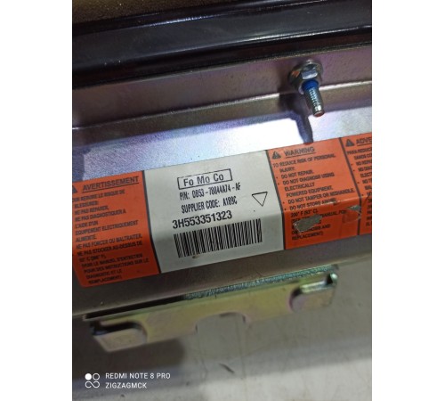 Подушка безопасности переднего пассажира