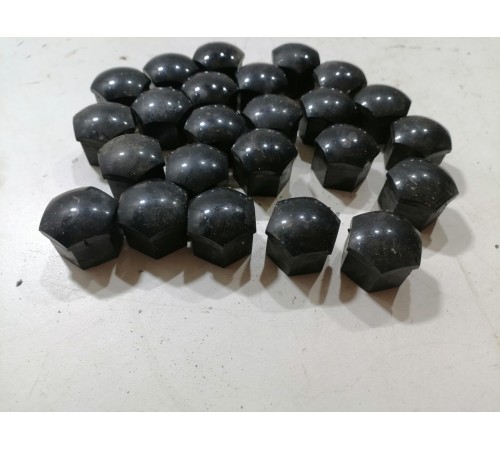 Колпачки колесных гаек 24 шт