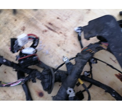 Проводка подкапотная с монтажным блоком