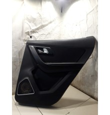 Обшивка двери (задняя правая)