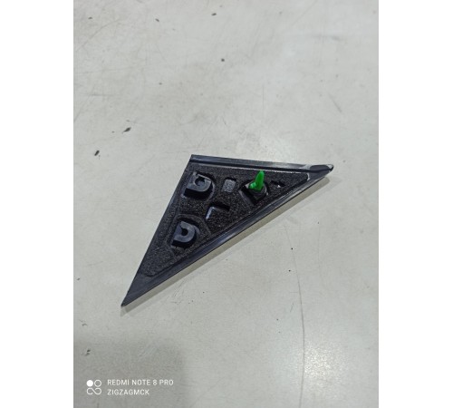 Накладка (угол) двери передняя левая