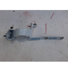 Петля крышки багажника(правая)