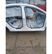 Порог со стойкой правый