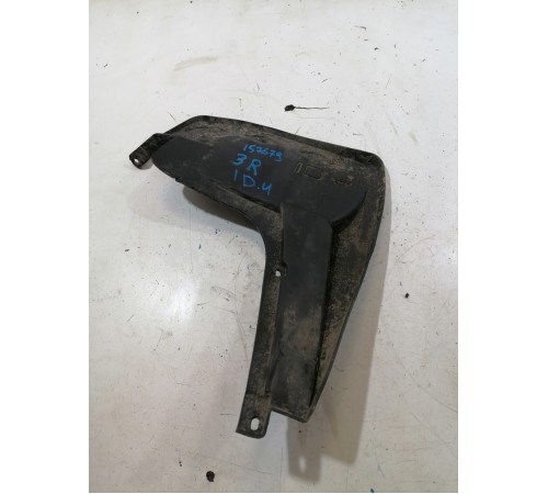 Брызговик задний правый