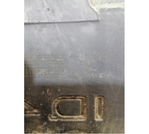 Брызговик задний правый