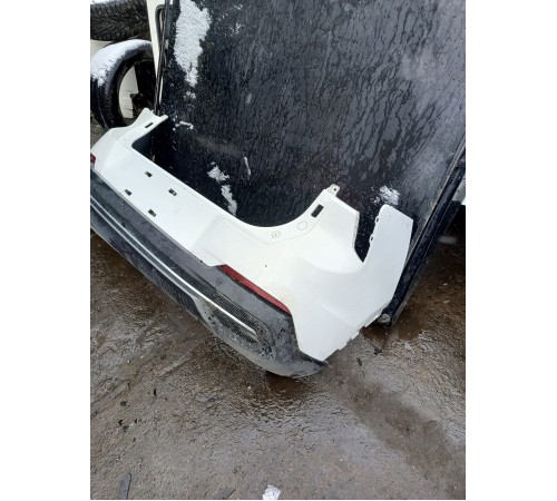 Задний бампер в сборе