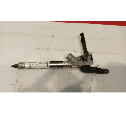 Пиропатрон переднего правого ремня безопасности