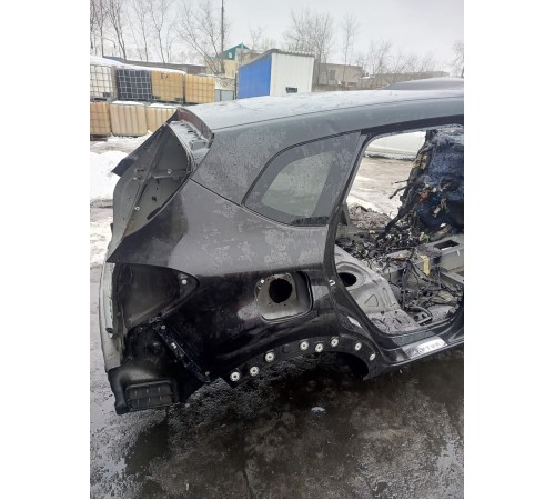 Крыло заднее правое