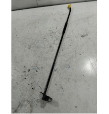 Держатель капота