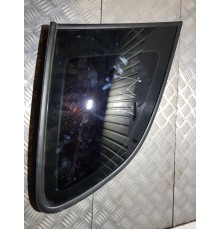 Стекло заднее задн. лев.