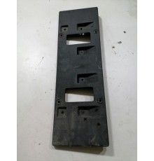 Площадка номерного знака передняя