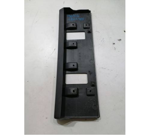 Площадка номерного знака передняя