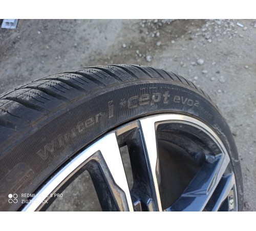 Покрышка 225/40/R18