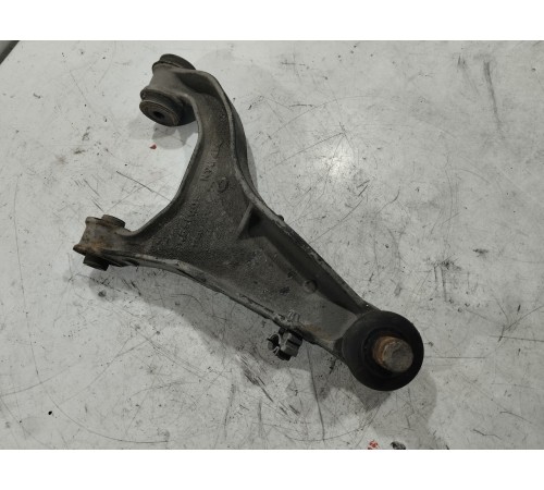 Рычаг подвески (задний правый) верхний