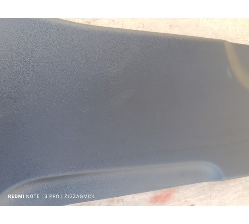 Обшивка центральной стойки правая нижняя