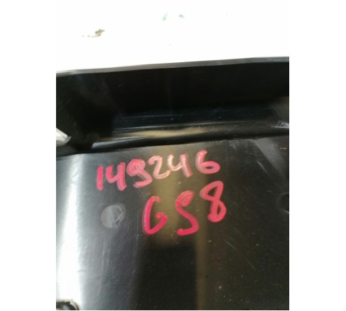 Крышка блока предохранителей