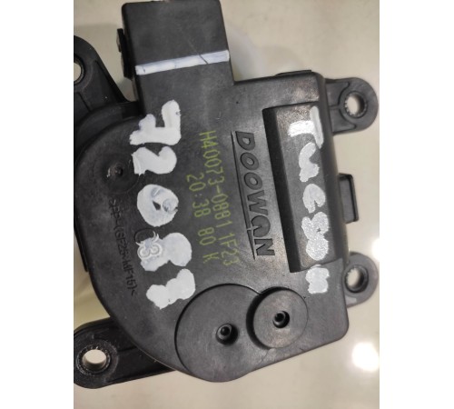 Моторчик привода заслонок отопителя