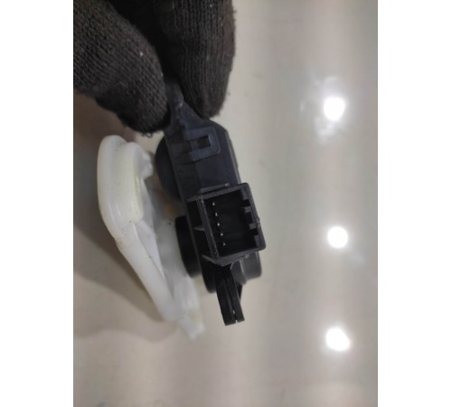 Моторчик привода заслонок отопителя