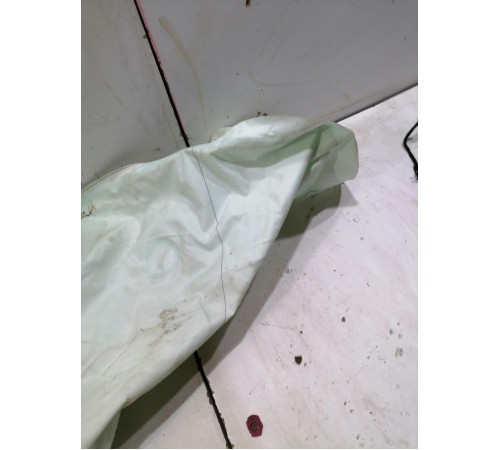 	Подушка безопасности боковая левая